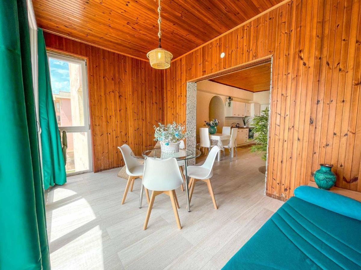 Athena Sea Front Apartment, Parking & Pool Lago Patria Eksteriør bilde